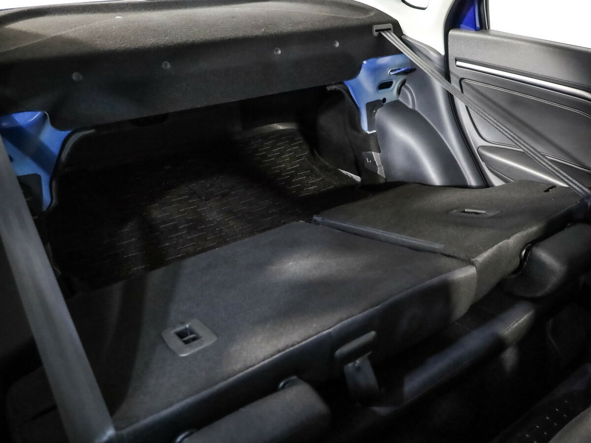 Lada (ВАЗ) Vesta с пробегом — 2020 год. Фото: #21