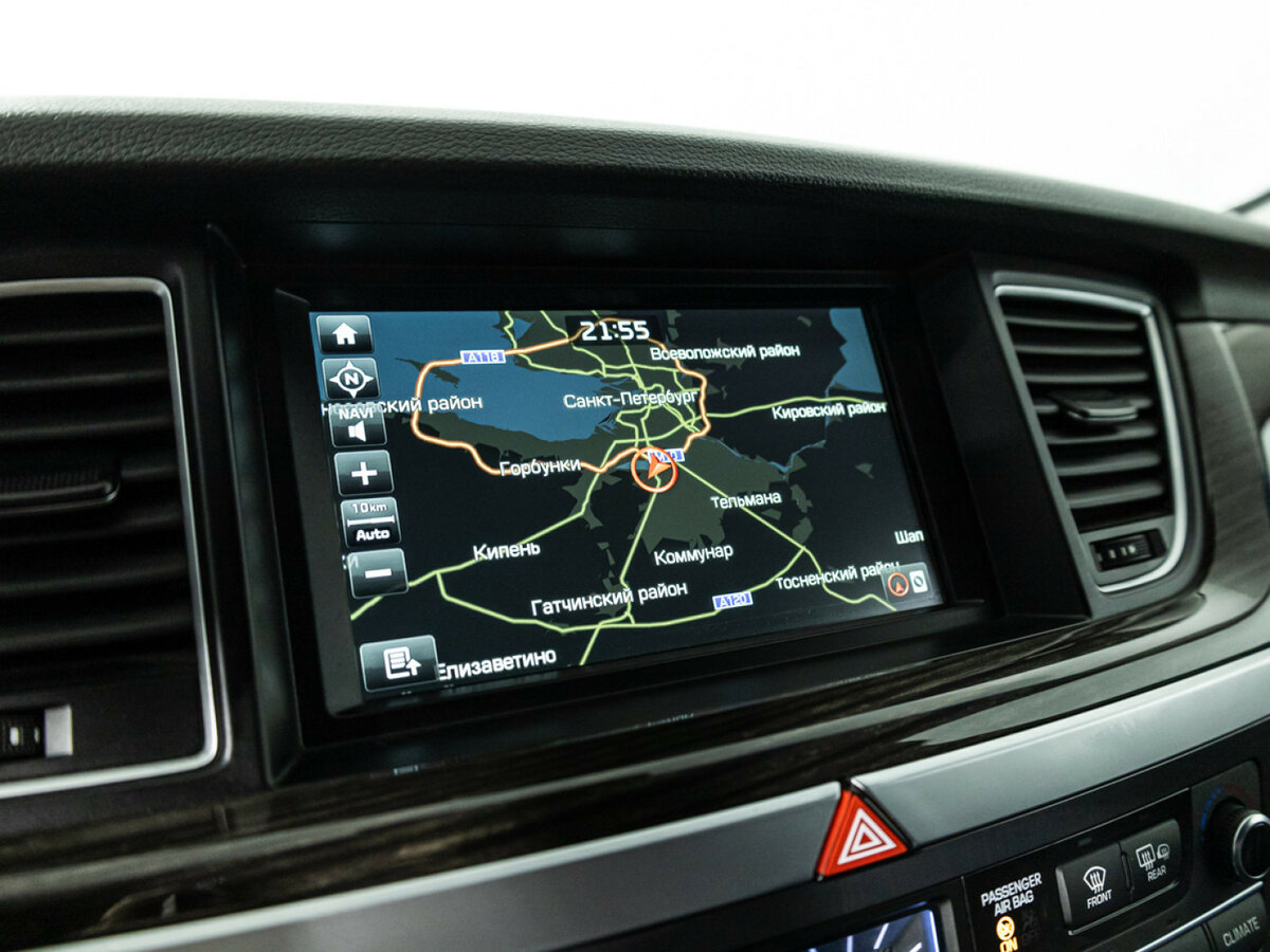 Hyundai Genesis с пробегом — 2015 год. Фото: #18