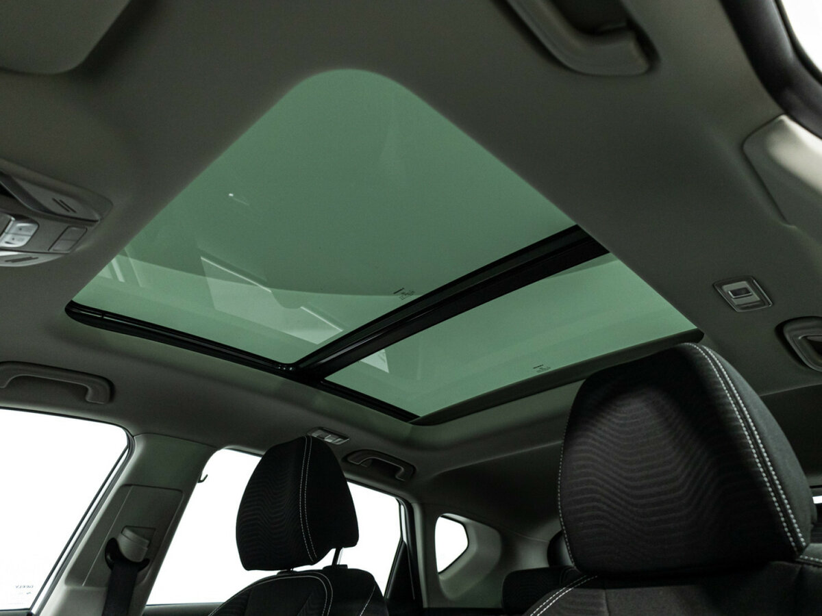 Geely Coolray с пробегом — 2023 год. Фото: #17