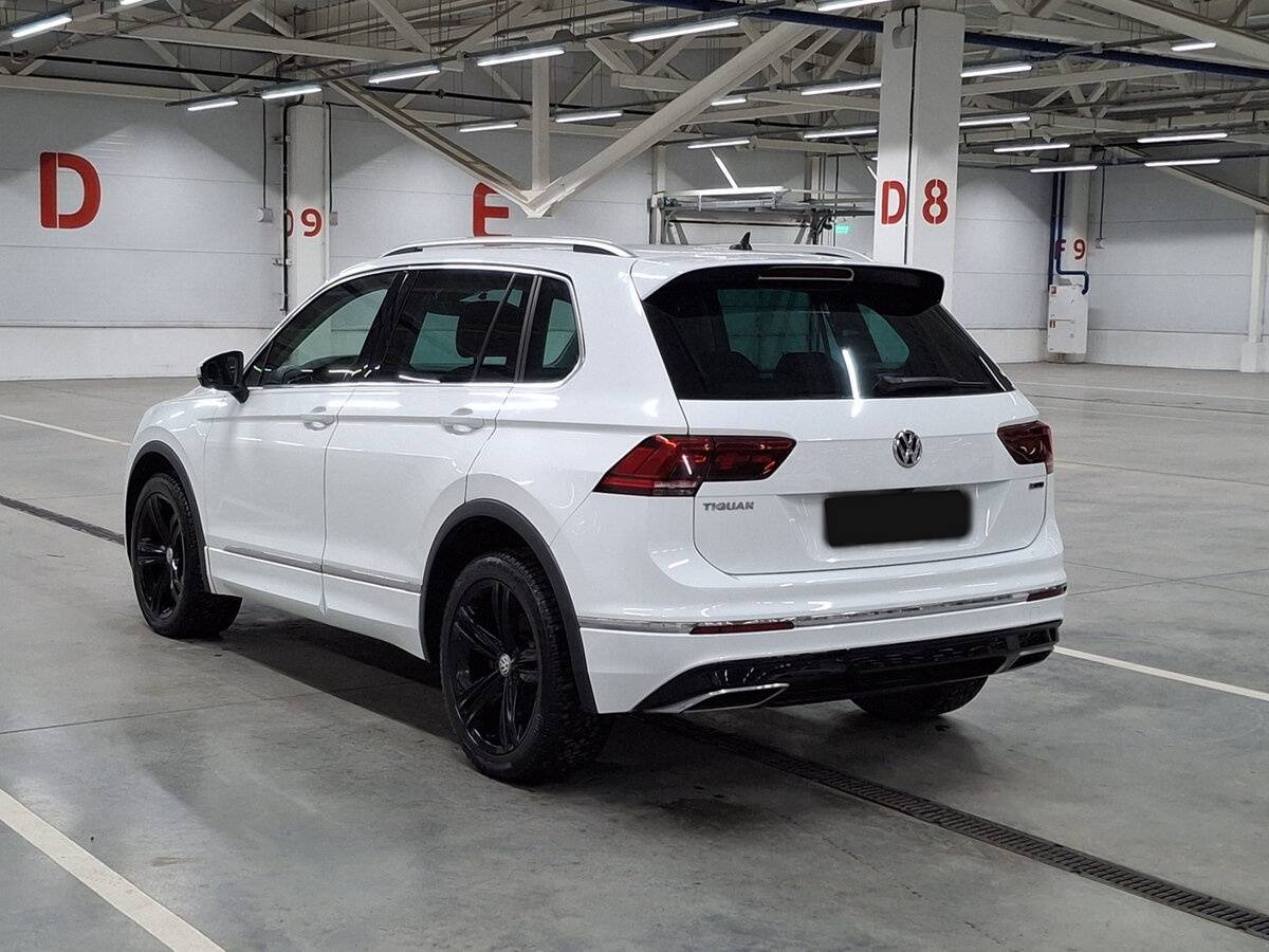 Volkswagen Tiguan с пробегом — 2020 год. Фото: #6