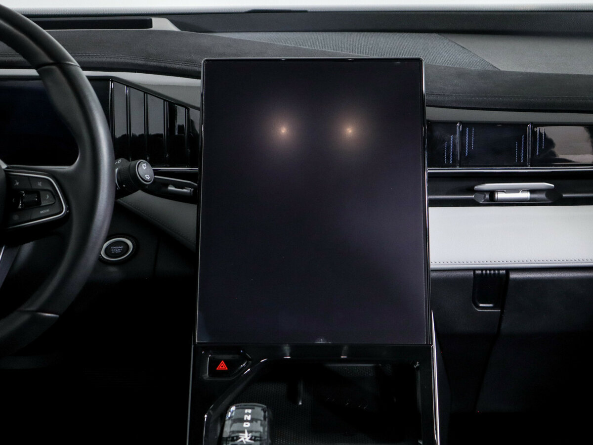 Geely Atlas с пробегом — 2023 год. Фото: #12