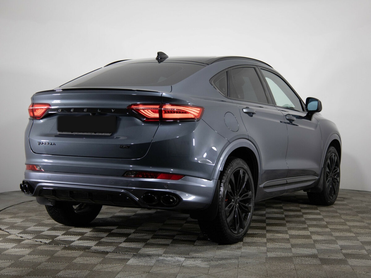 Geely Tugella с пробегом — 2022 год. Фото: #3