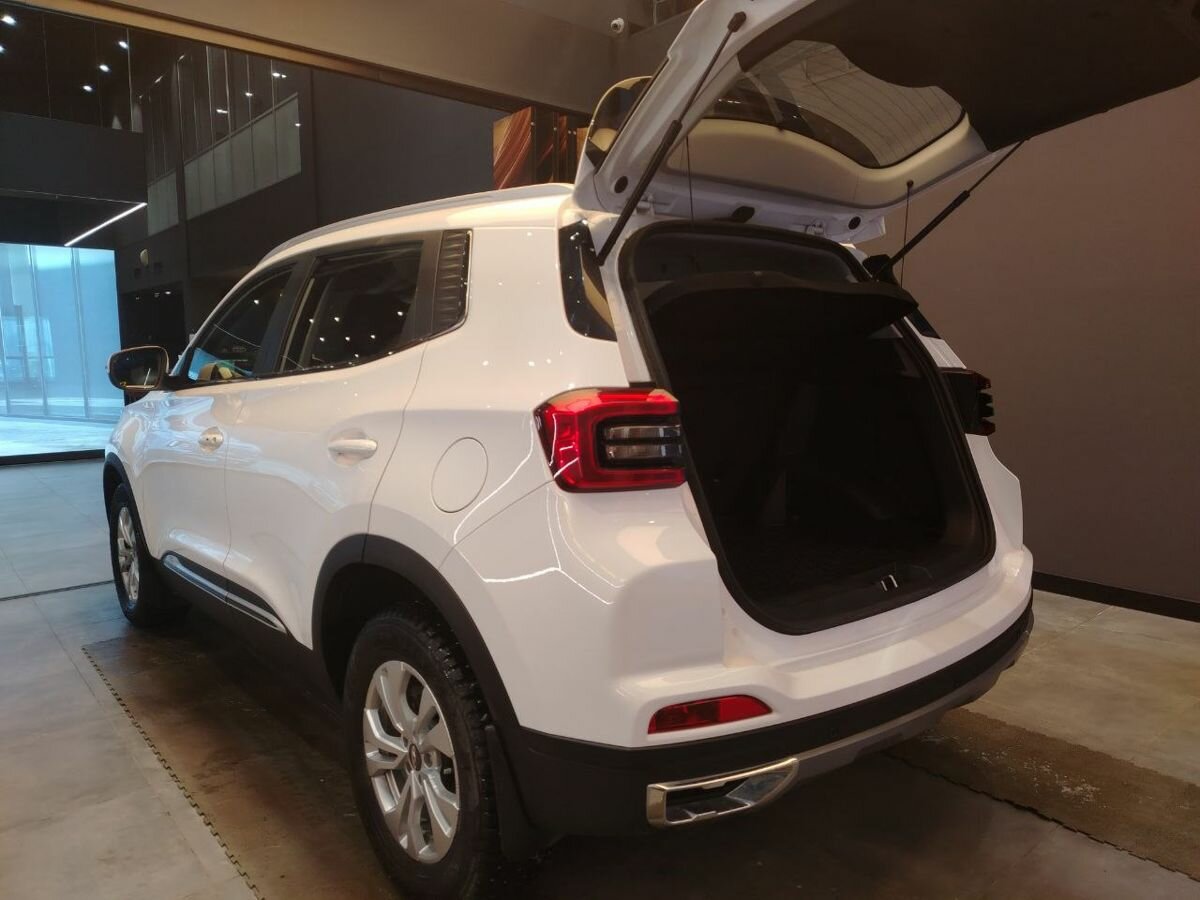 Chery Tiggo 4 Pro с пробегом — 2023 год. Фото: #3