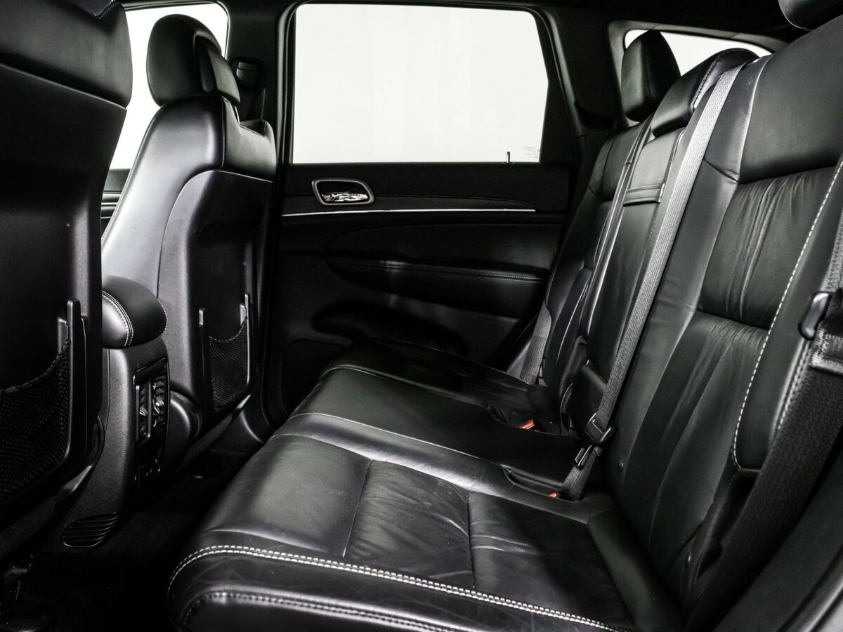 Jeep Grand Cherokee с пробегом — 2014 год. Фото: #9