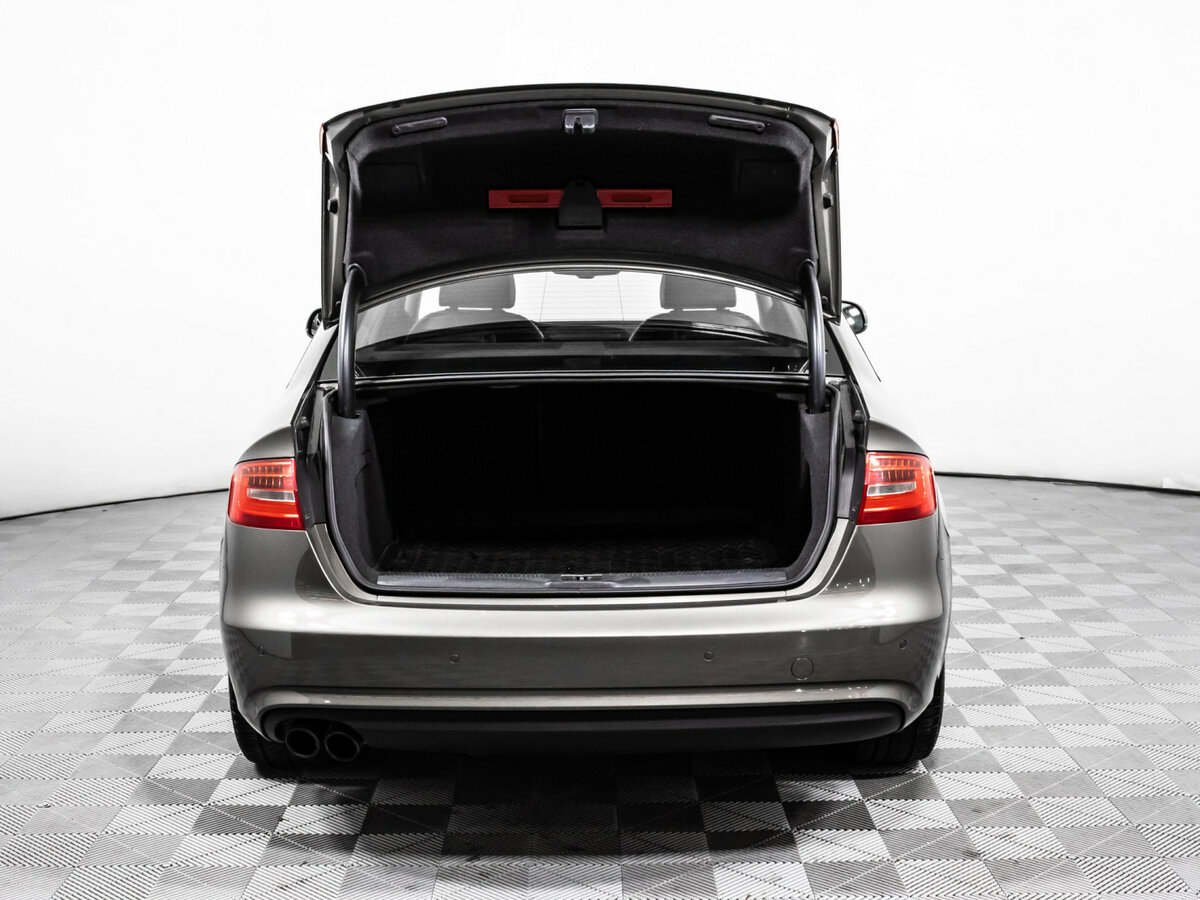 Audi A4 с пробегом — 2014 год. Фото: #11