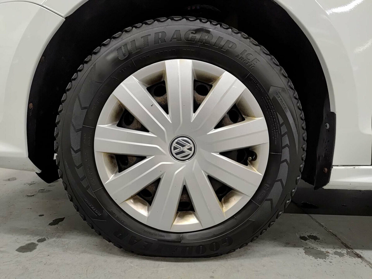 Volkswagen Jetta с пробегом — 2016 год. Фото: #16