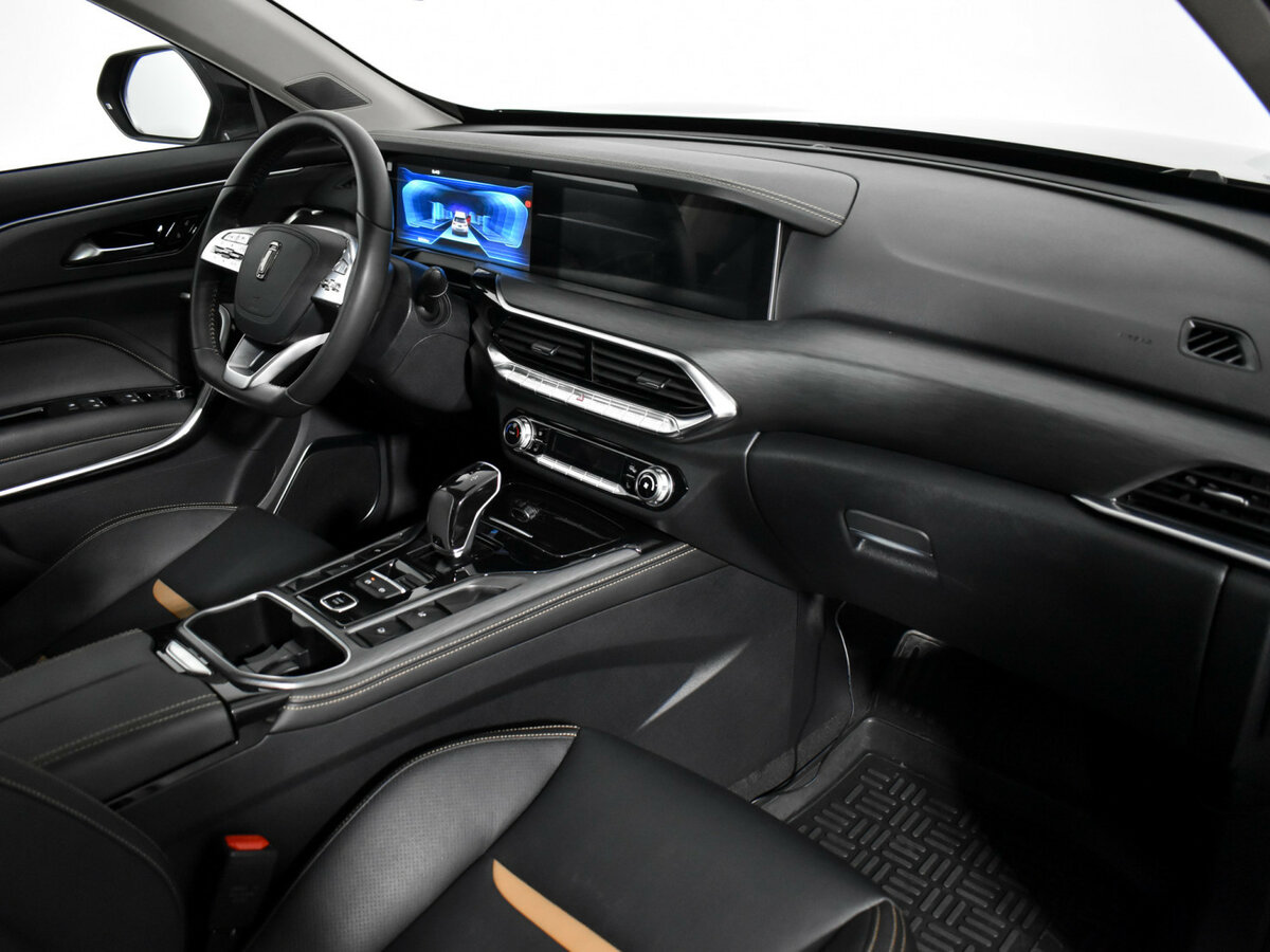 FAW Bestune T77 с пробегом — 2023 год. Фото: #12