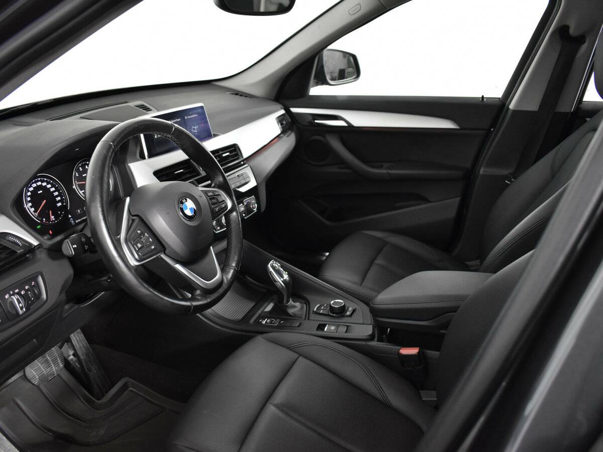 BMW X1 с пробегом — 2019 год. Фото: #8