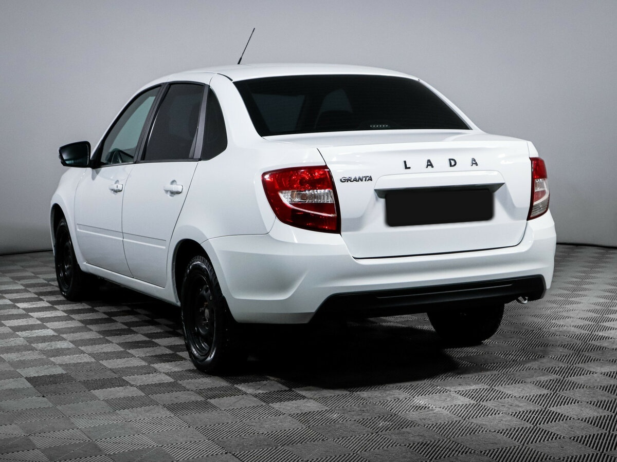Lada (ВАЗ) Granta с пробегом — 2023 год. Фото: #5