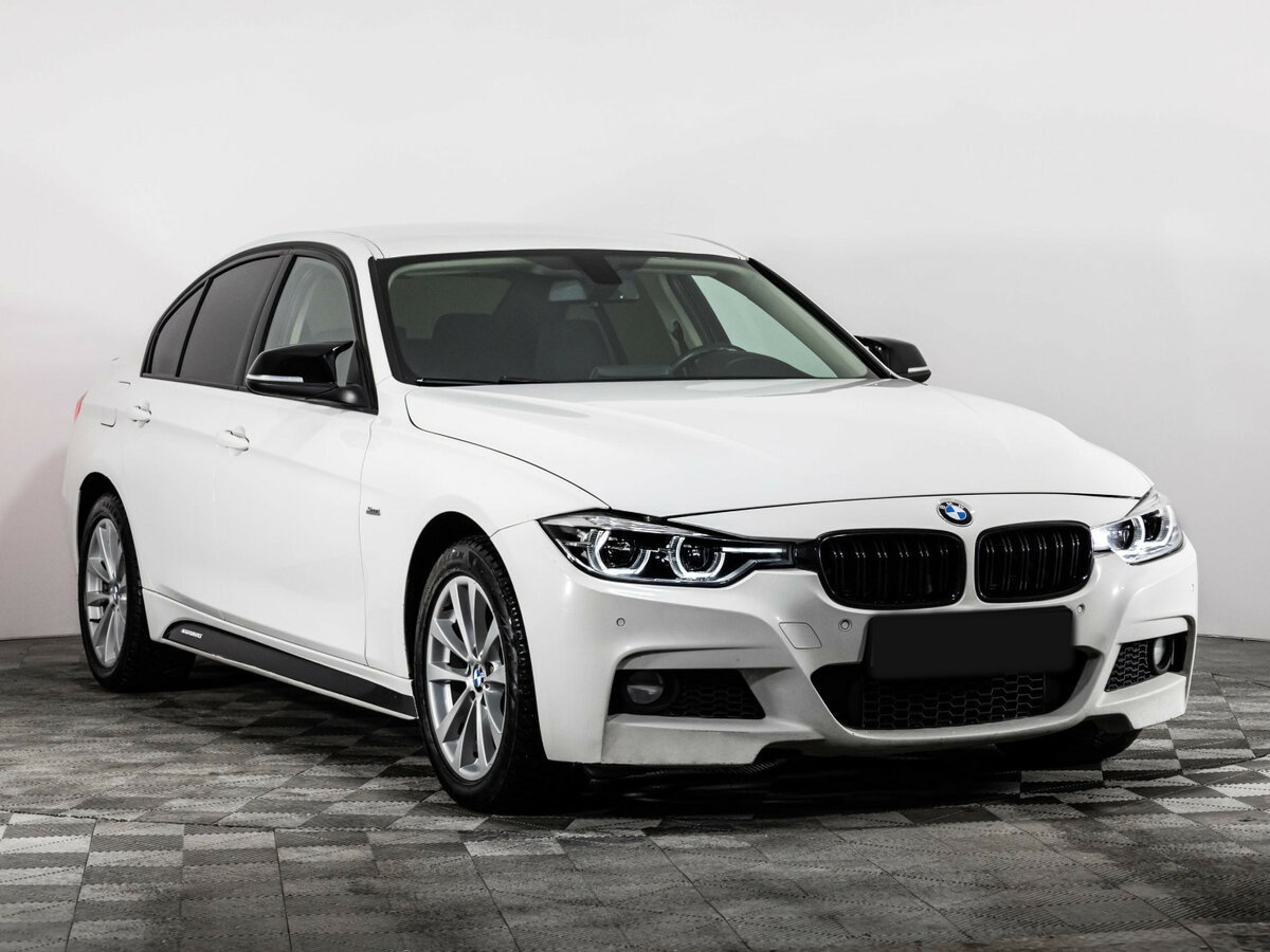 BMW 3 серии с пробегом — 2016 год. Фото: #2