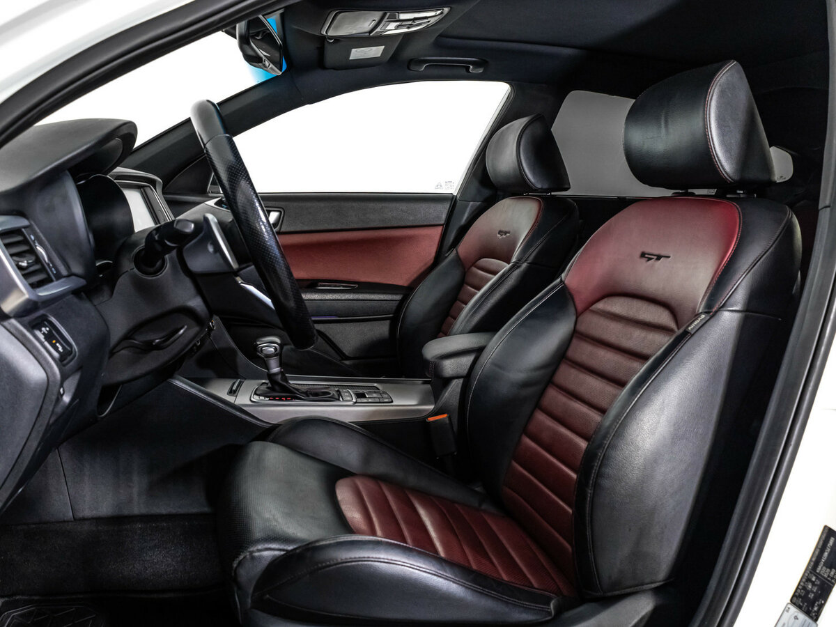 Kia Optima с пробегом — 2018 год. Фото: #22