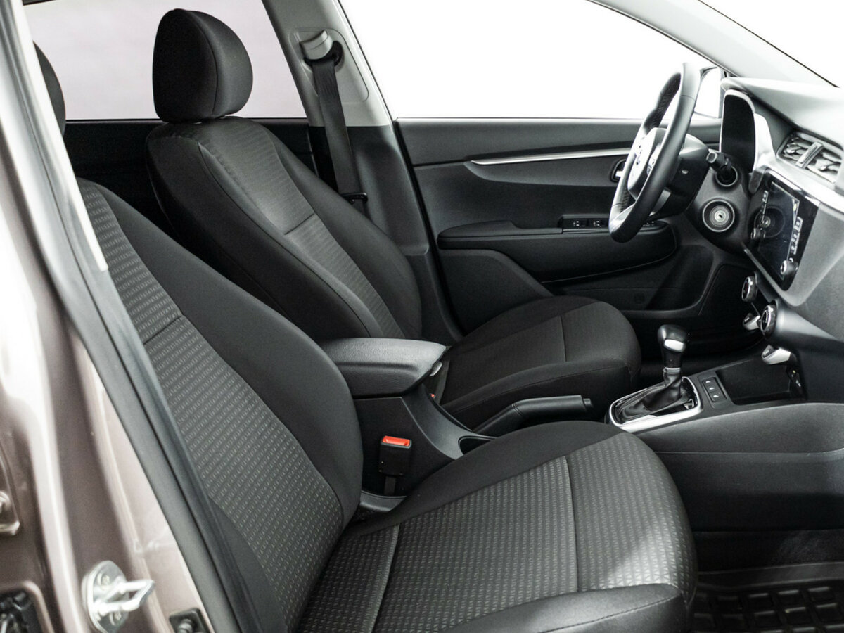 Kia Rio с пробегом — 2021 год. Фото: #14