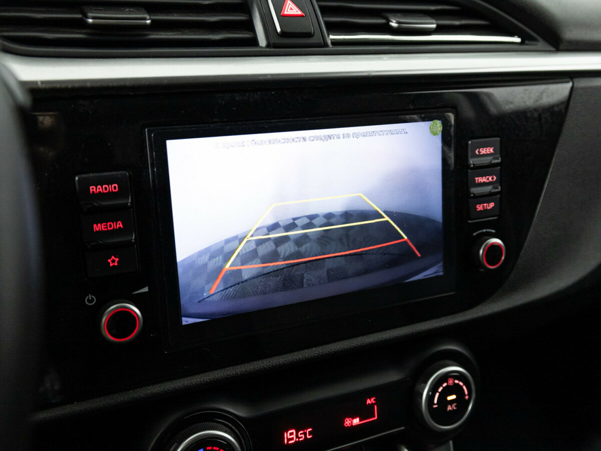 Kia Rio с пробегом — 2021 год. Фото: #16