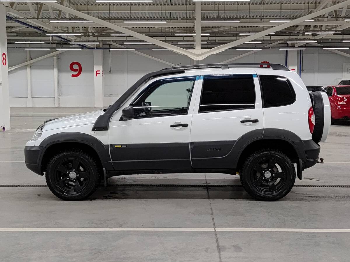 Chevrolet Niva с пробегом — 2017 год. Фото: #7