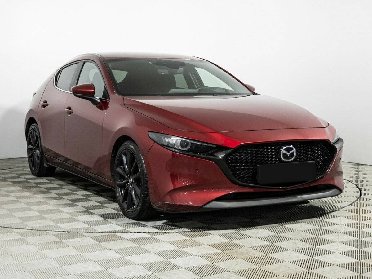 Mazda 3 с пробегом — 2019 год. Фото: #2
