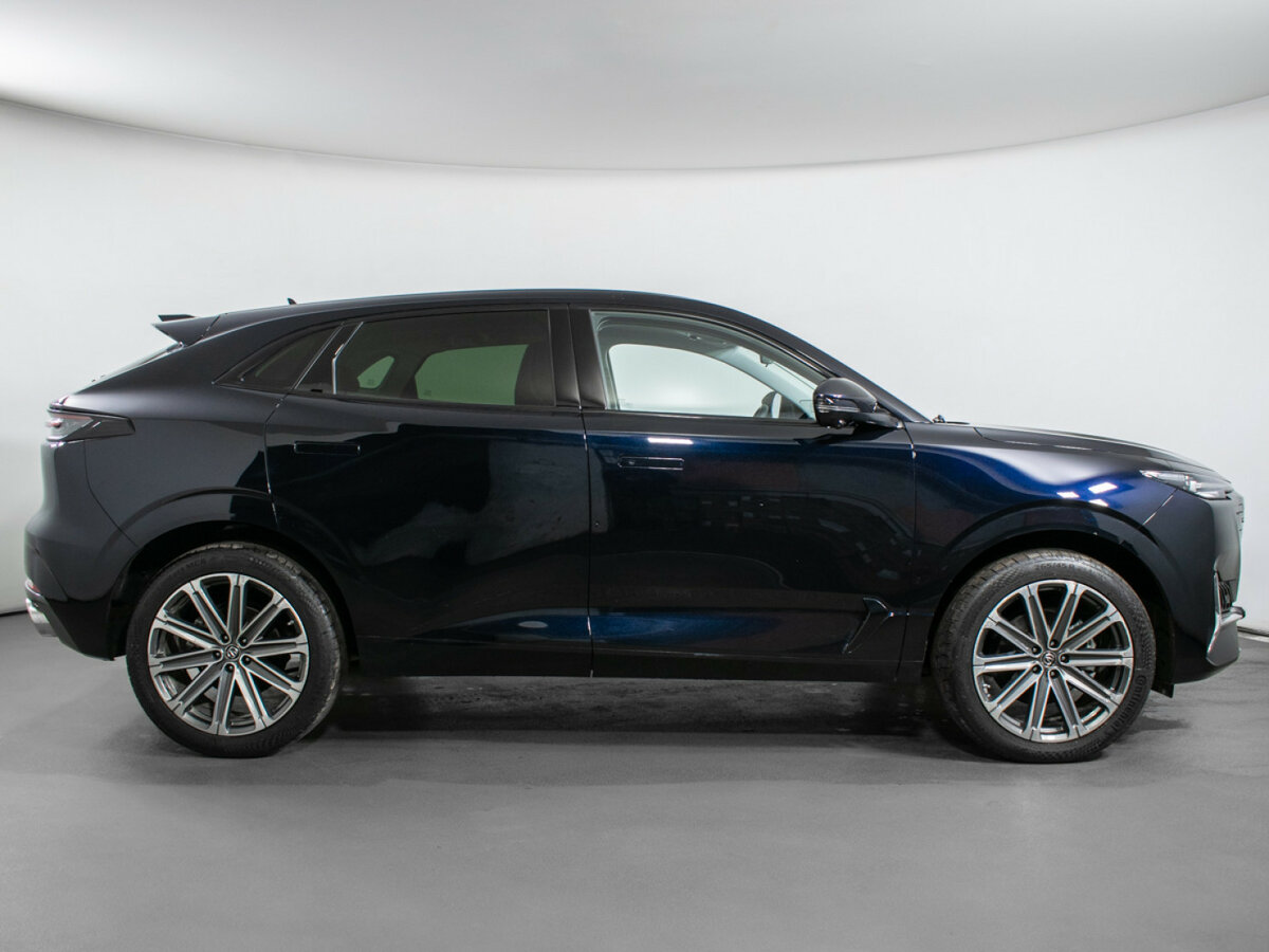 Changan UNI-K с пробегом — 2023 год. Фото: #3