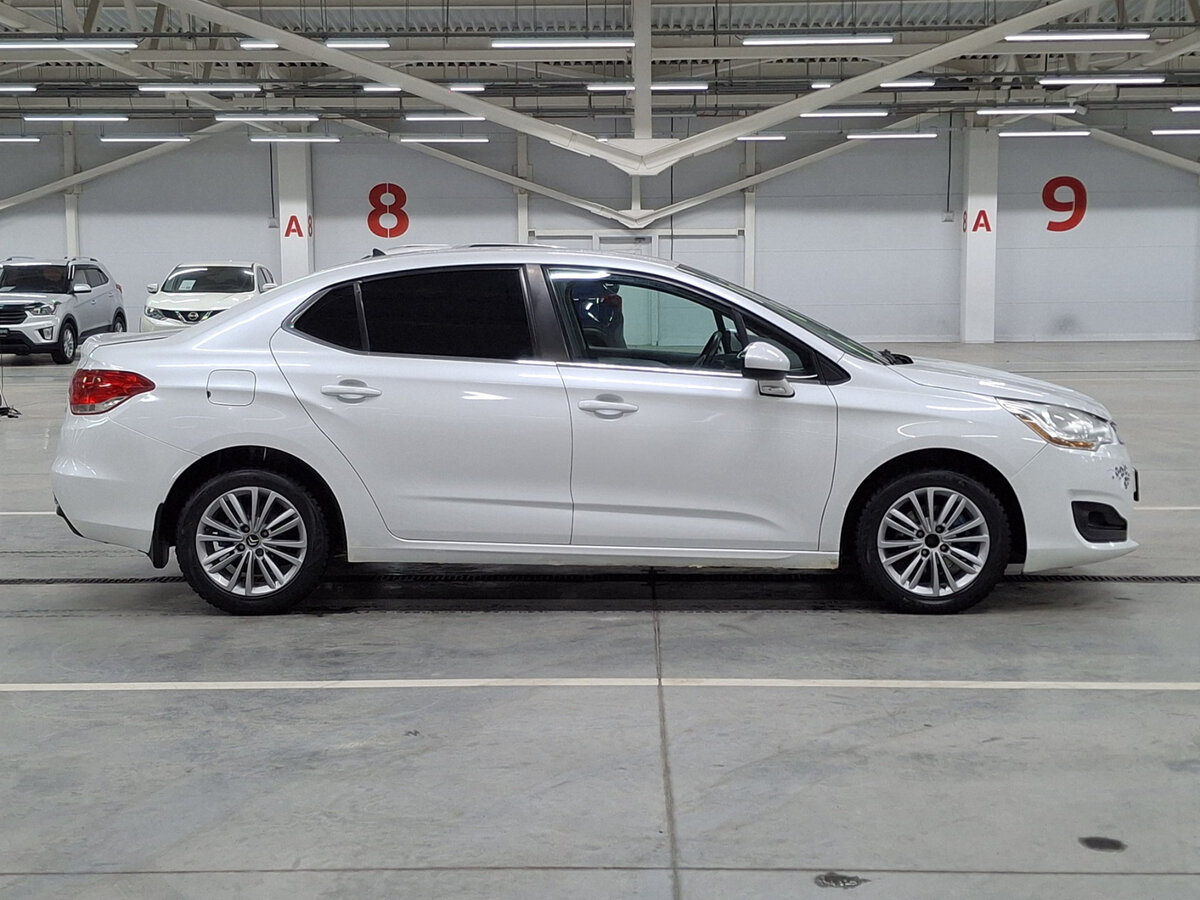 Citroen C4 с пробегом — 2013 год. Фото: #3
