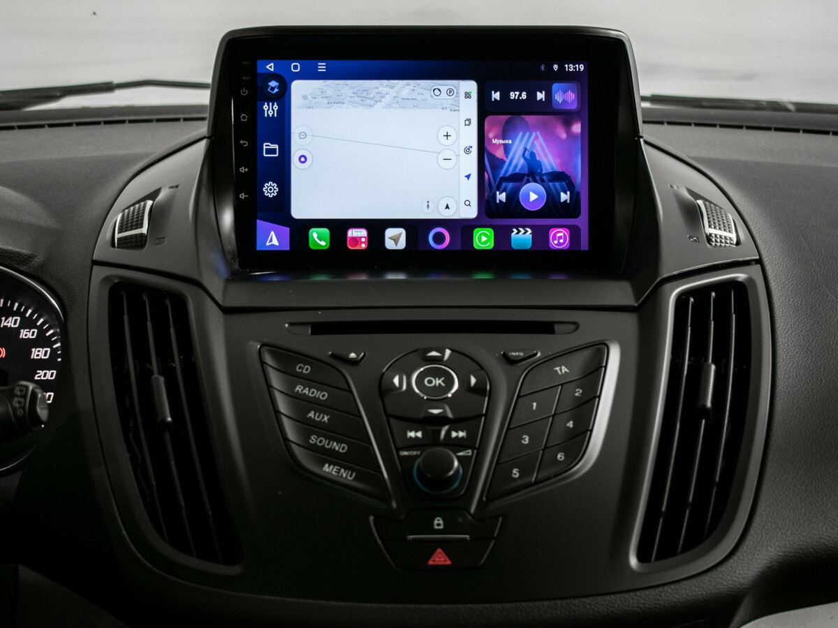 Ford Kuga с пробегом — 2015 год. Фото: #10