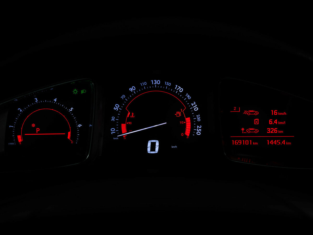 Citroen DS5 с пробегом — 2012 год. Фото: #24