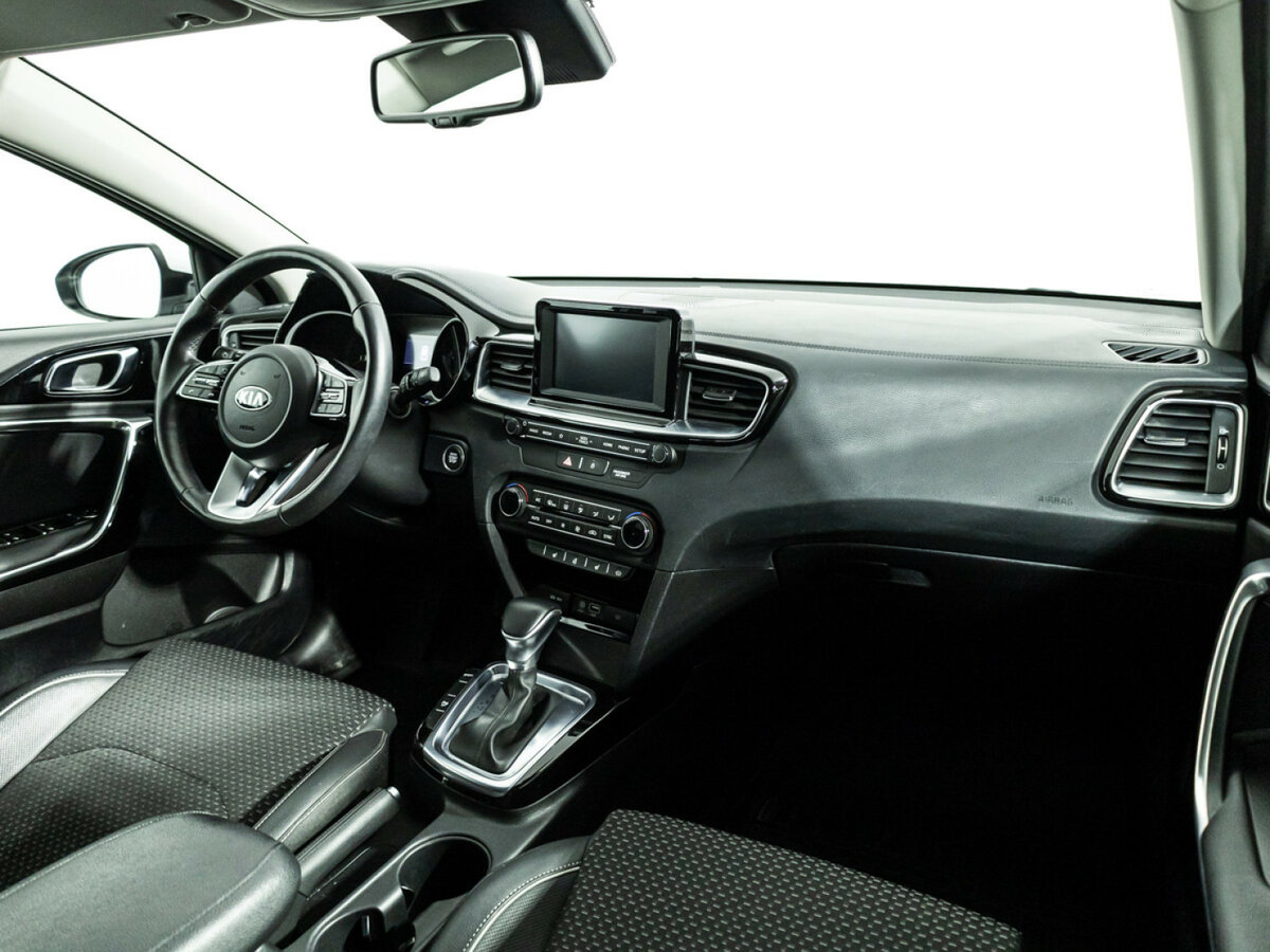 Kia Ceed с пробегом — 2019 год. Фото: #8