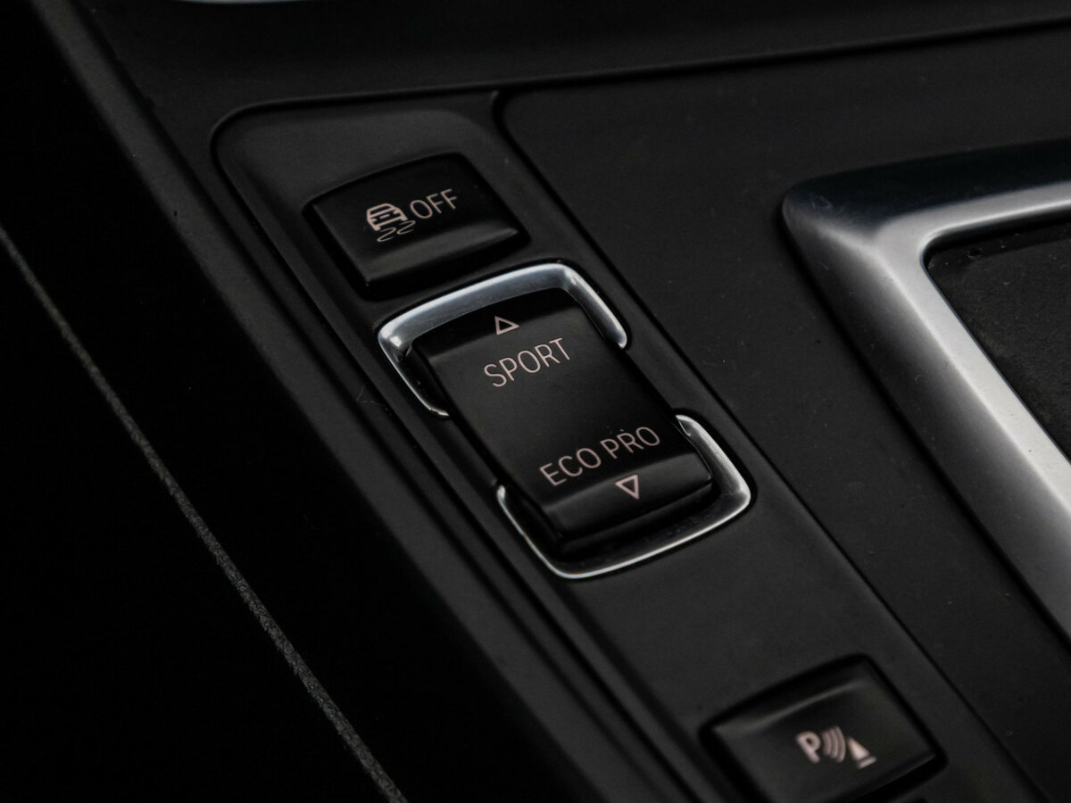 BMW 1 серии с пробегом — 2019 год. Фото: #15