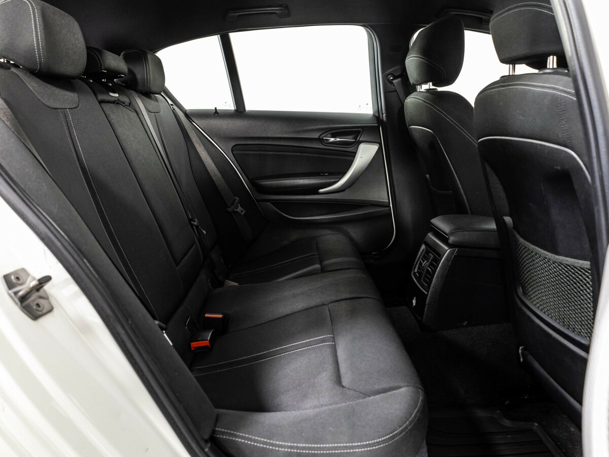 BMW 1 серии с пробегом — 2019 год. Фото: #20