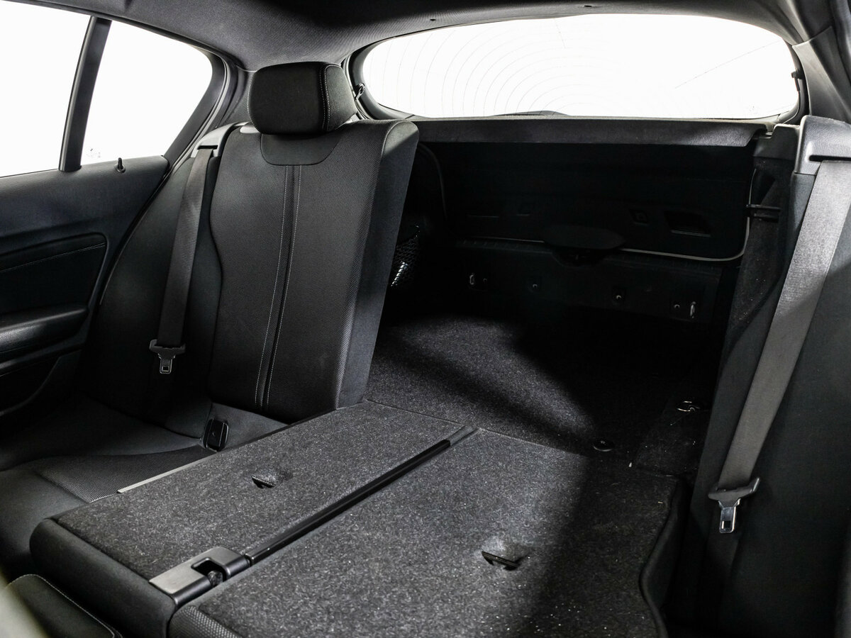 BMW 1 серии с пробегом — 2019 год. Фото: #24