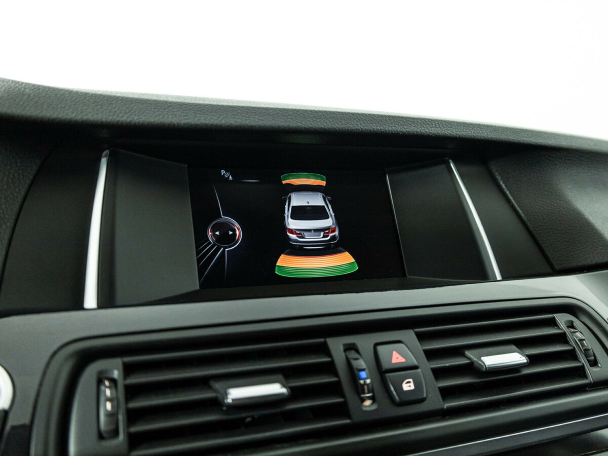 BMW 5 серии с пробегом — 2016 год. Фото: #14