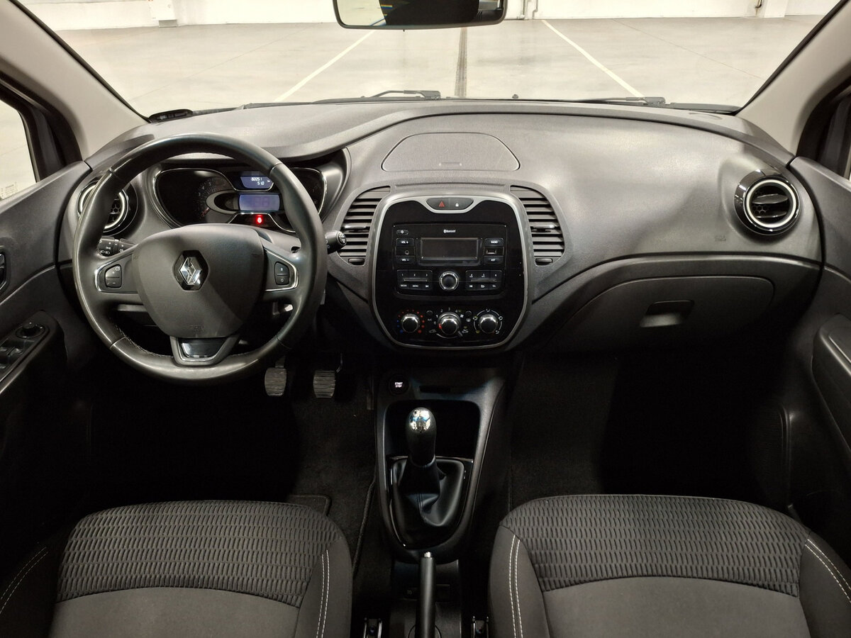 Renault Kaptur с пробегом — 2018 год. Фото: #13