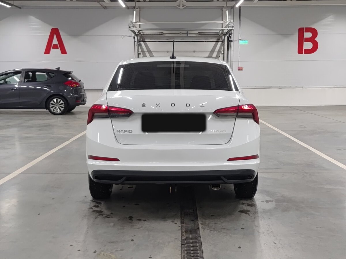 Skoda Rapid с пробегом — 2020 год. Фото: #5