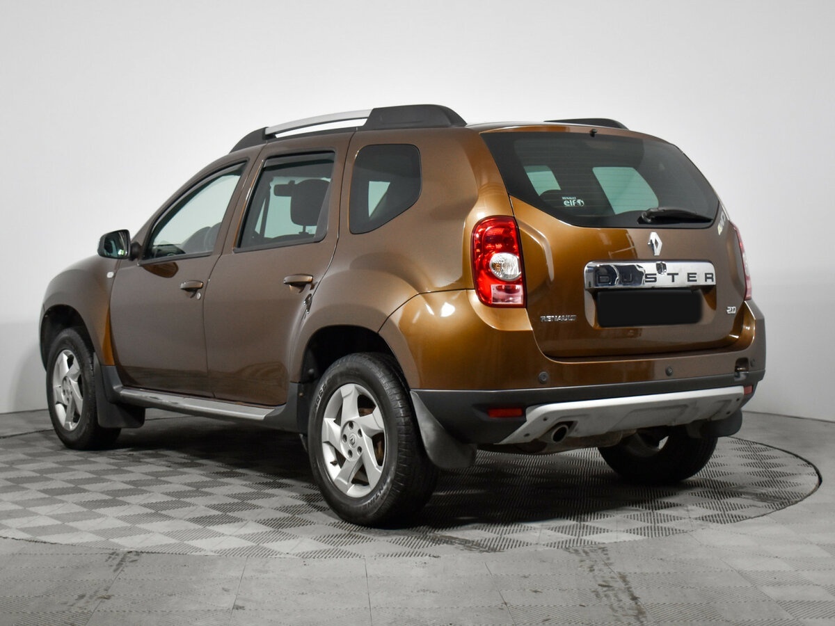 Renault Duster с пробегом — 2012 год. Фото: #6
