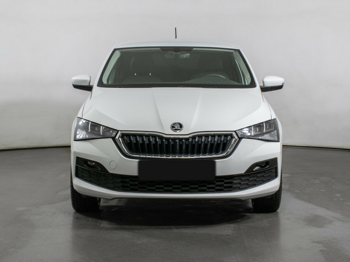 Skoda Rapid с пробегом — 2021 год. Фото: #1