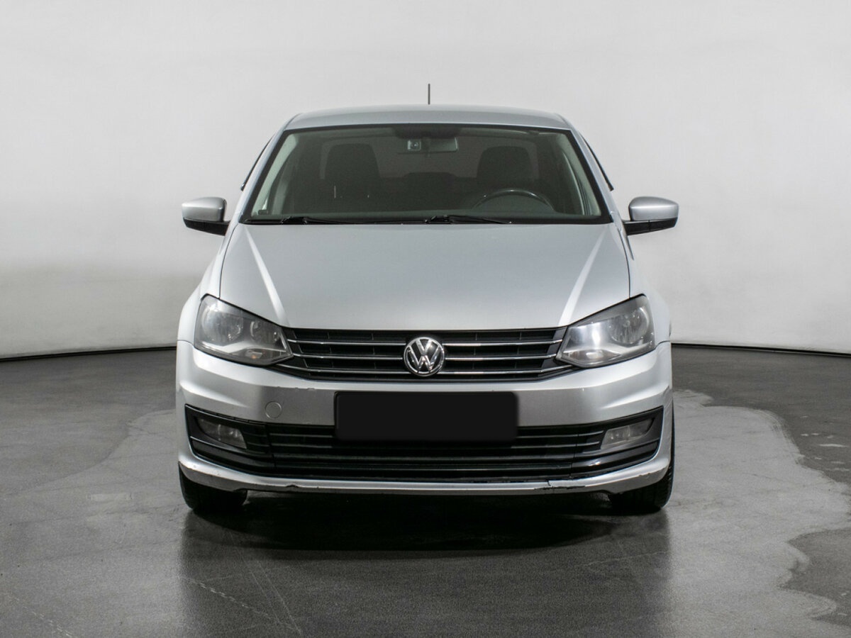 Volkswagen Polo с пробегом — 2016 год. Фото: #1