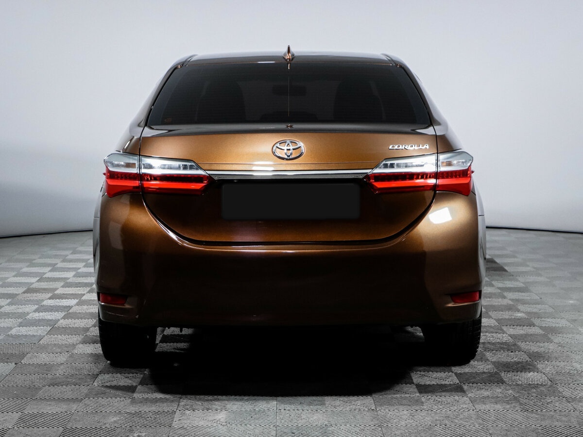 Toyota Corolla с пробегом — 2017 год. Фото: #4