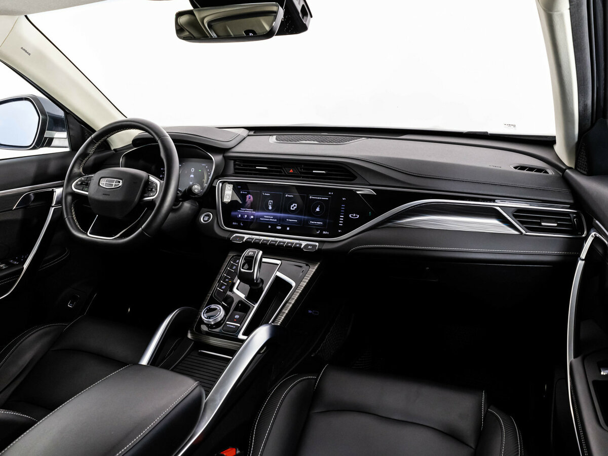 Geely Atlas Pro с пробегом — 2021 год. Фото: #7