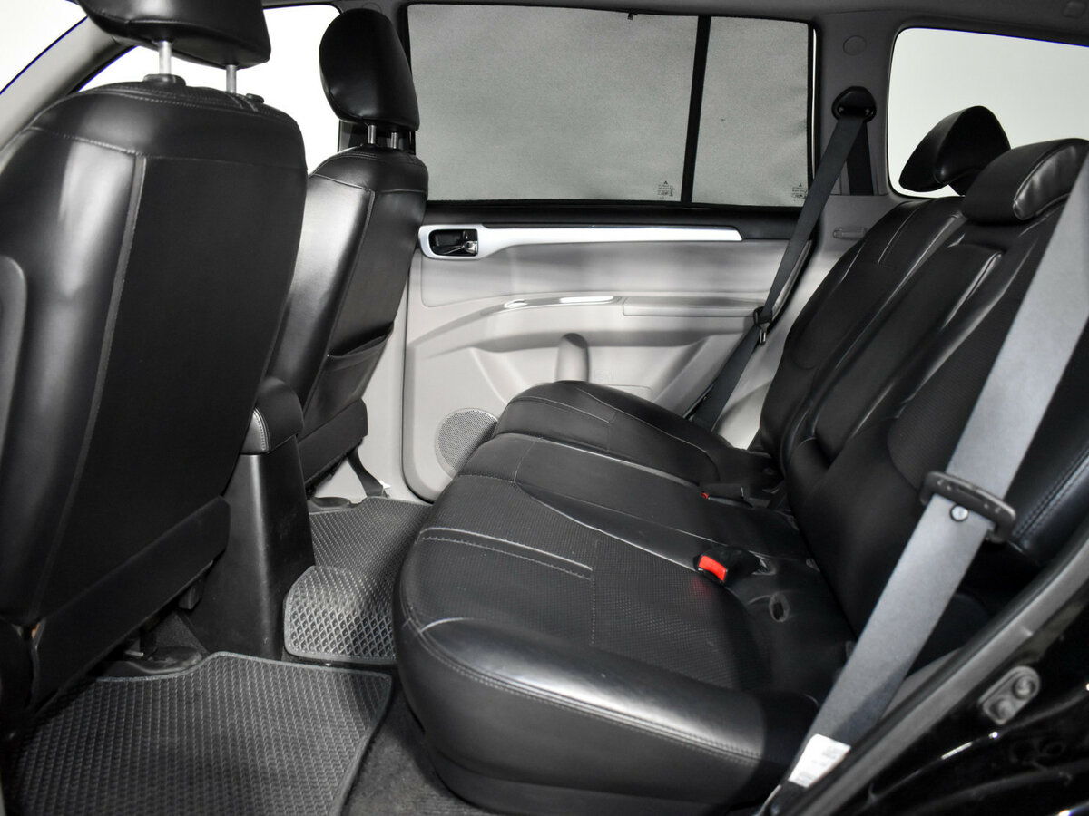 Mitsubishi Pajero Sport с пробегом — 2013 год. Фото: #9