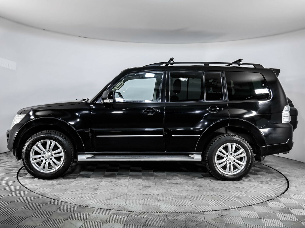 Mitsubishi Pajero с пробегом — 2013 год. Фото: #7