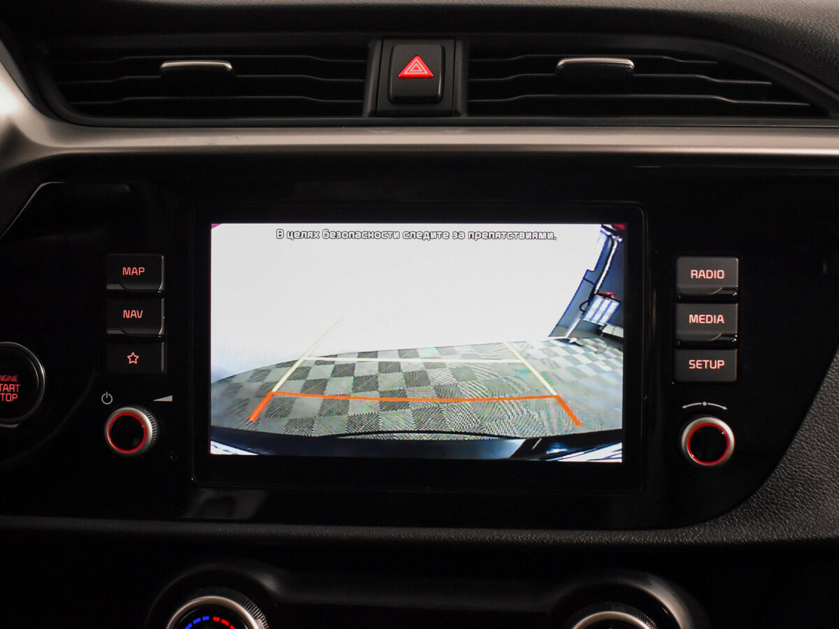 Kia Rio с пробегом — 2020 год. Фото: #17