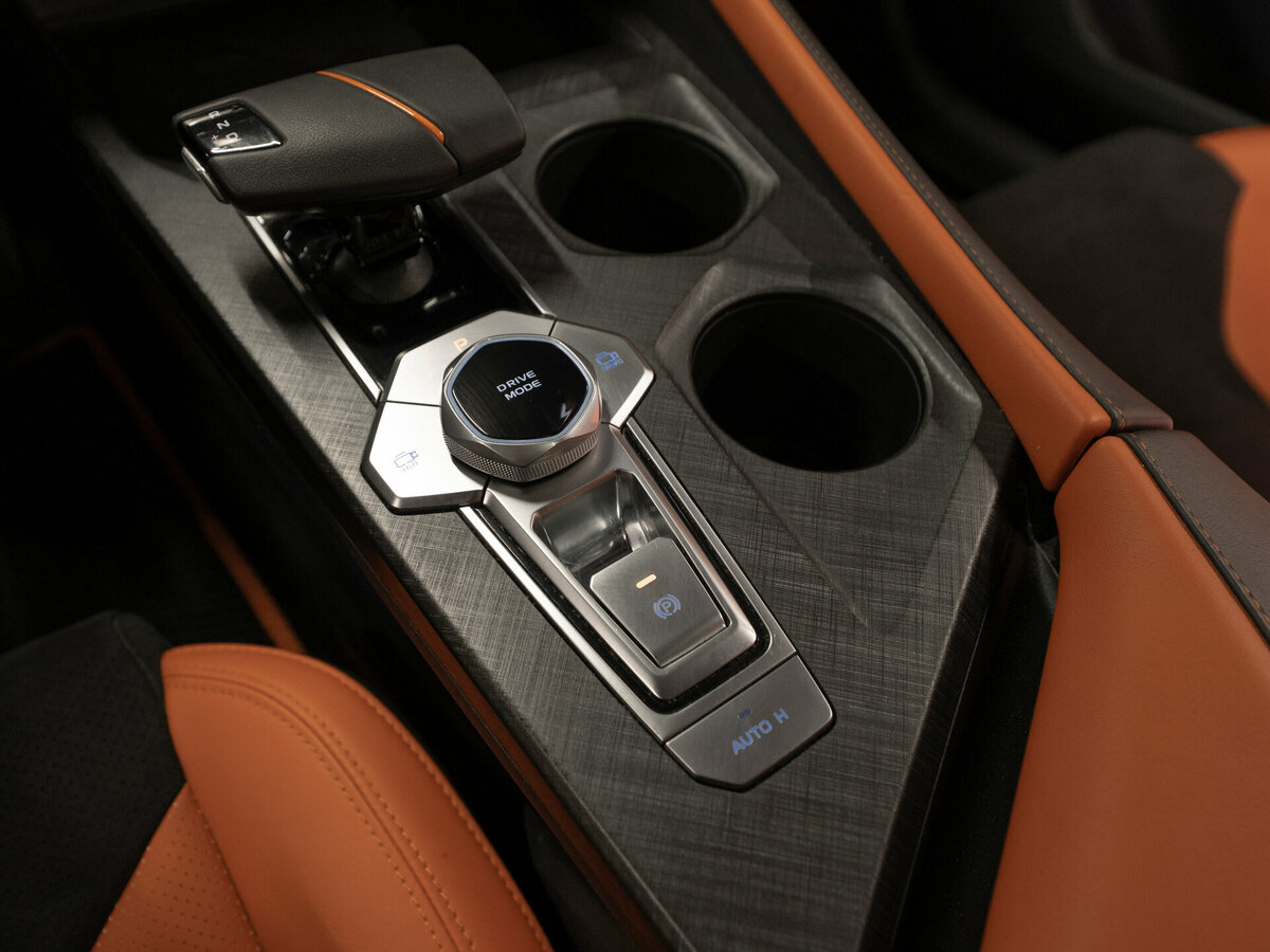 Changan UNI-V с пробегом — 2023 год. Фото: #17