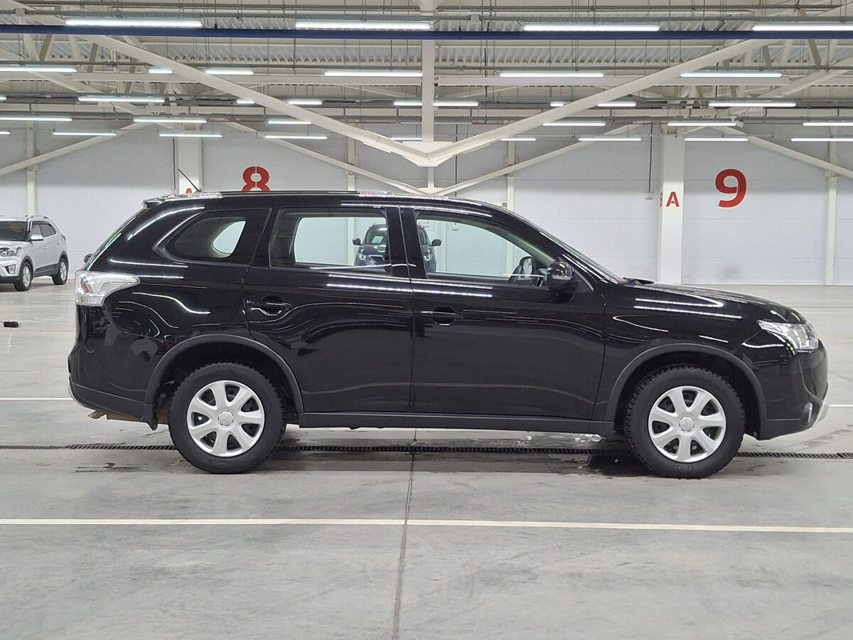 Mitsubishi Outlander с пробегом — 2014 год. Фото: #3