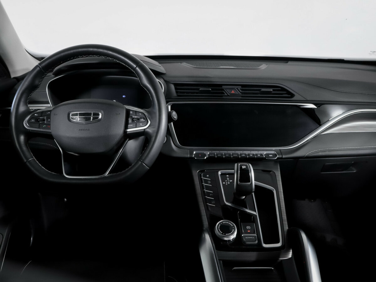 Geely Atlas Pro с пробегом — 2022 год. Фото: #11