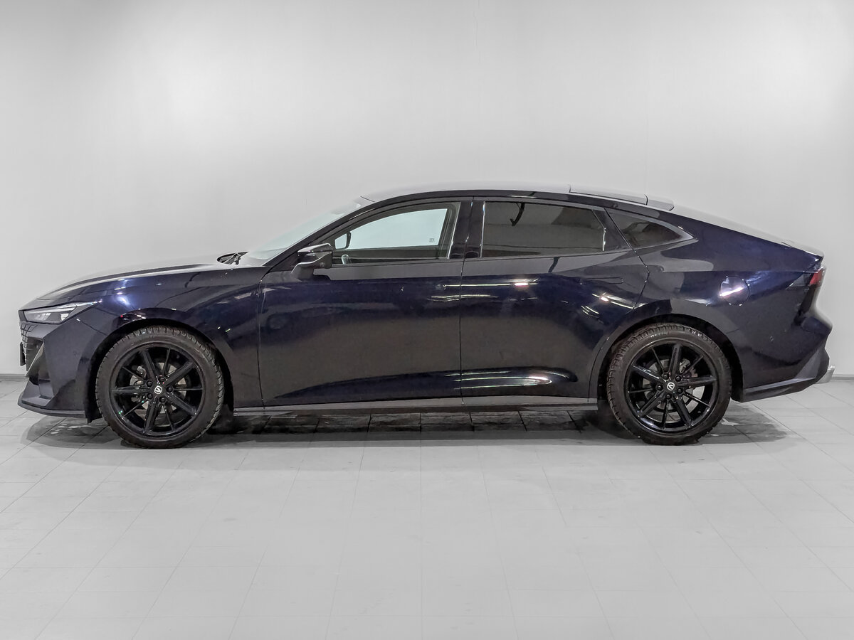 Changan UNI-V с пробегом — 2023 год. Фото: #7