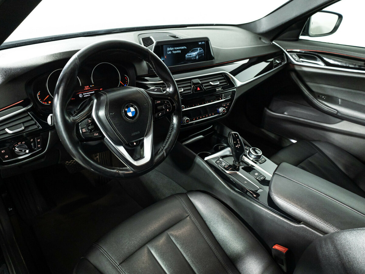 BMW 5 серии с пробегом — 2017 год. Фото: #10