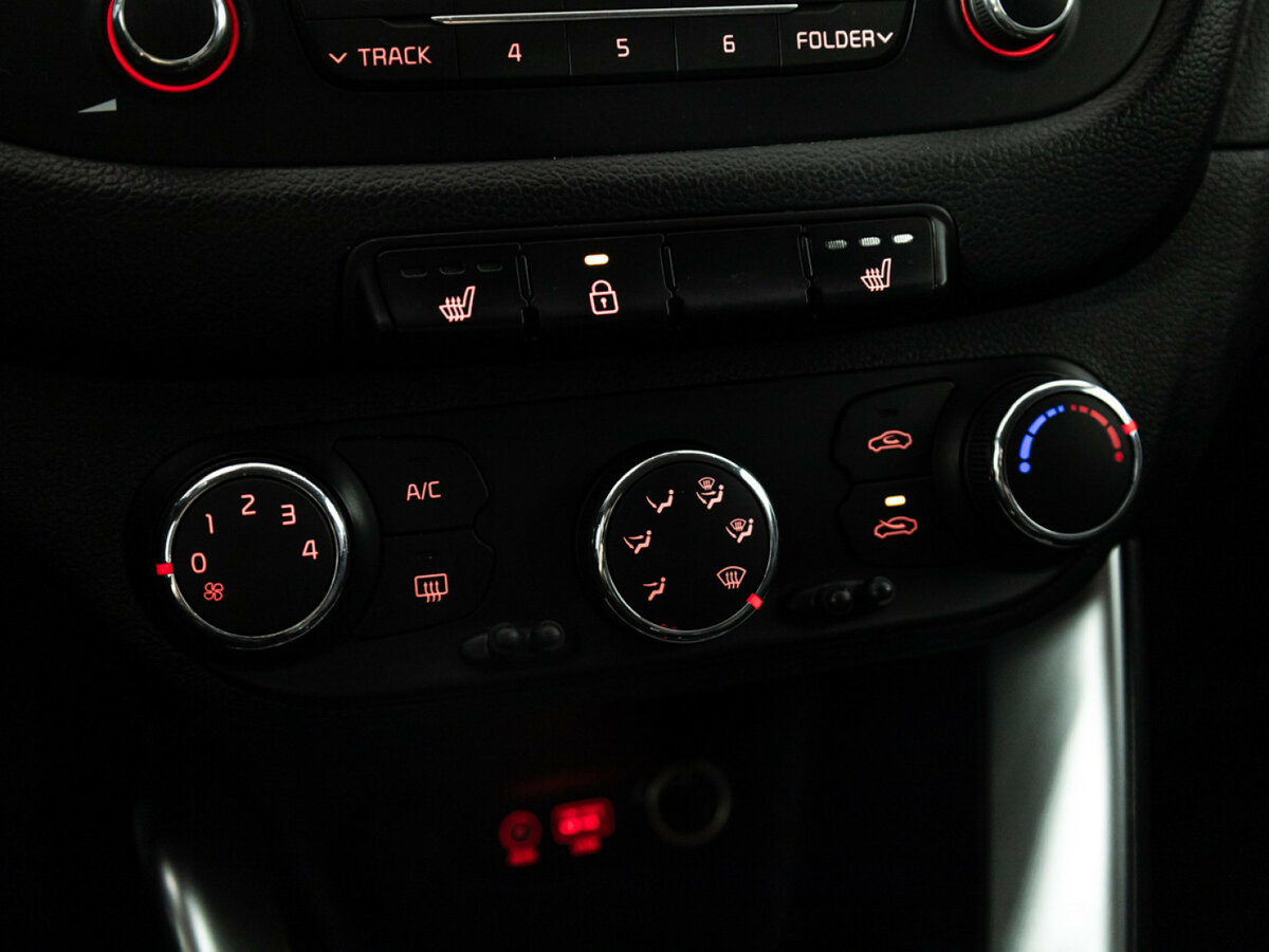 Kia Ceed с пробегом — 2016 год. Фото: #14