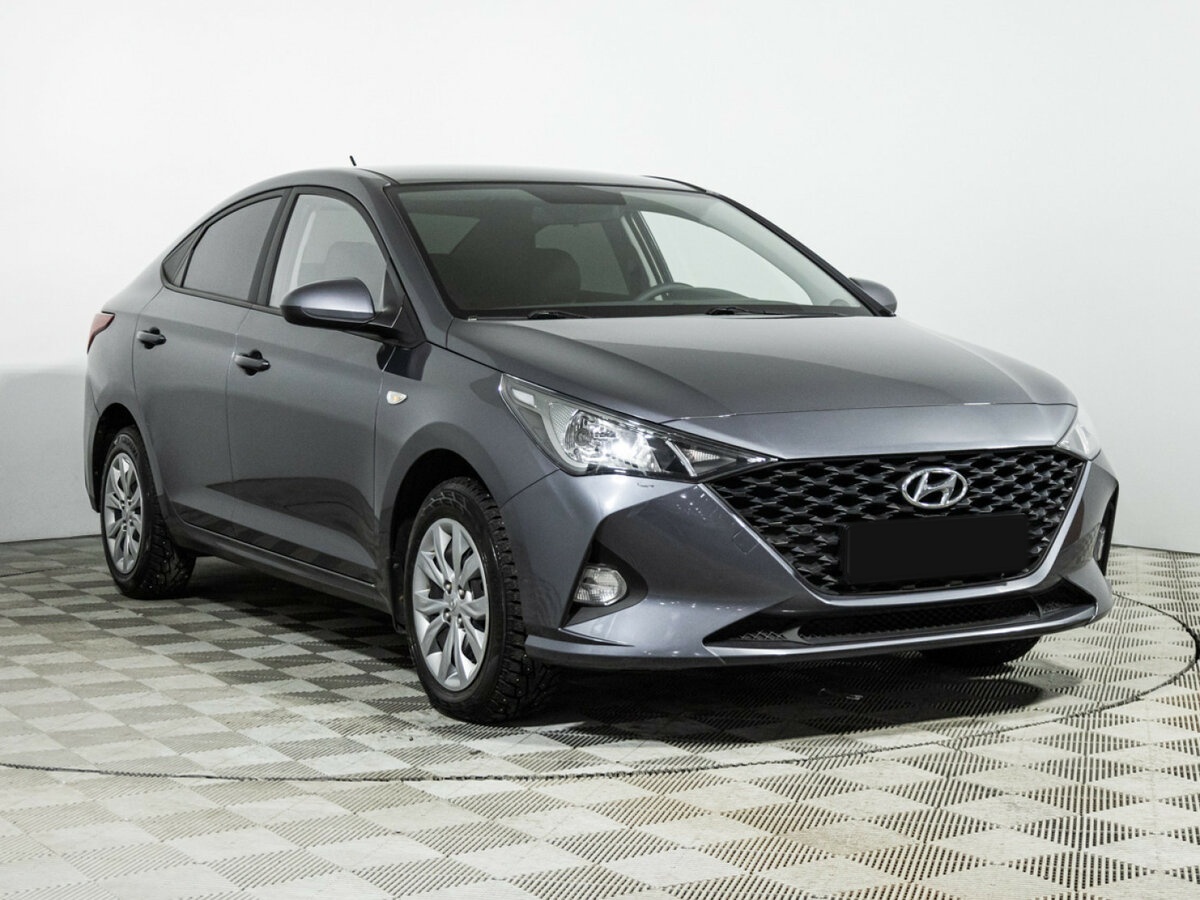 Hyundai Solaris с пробегом — 2021 год. Фото: #2