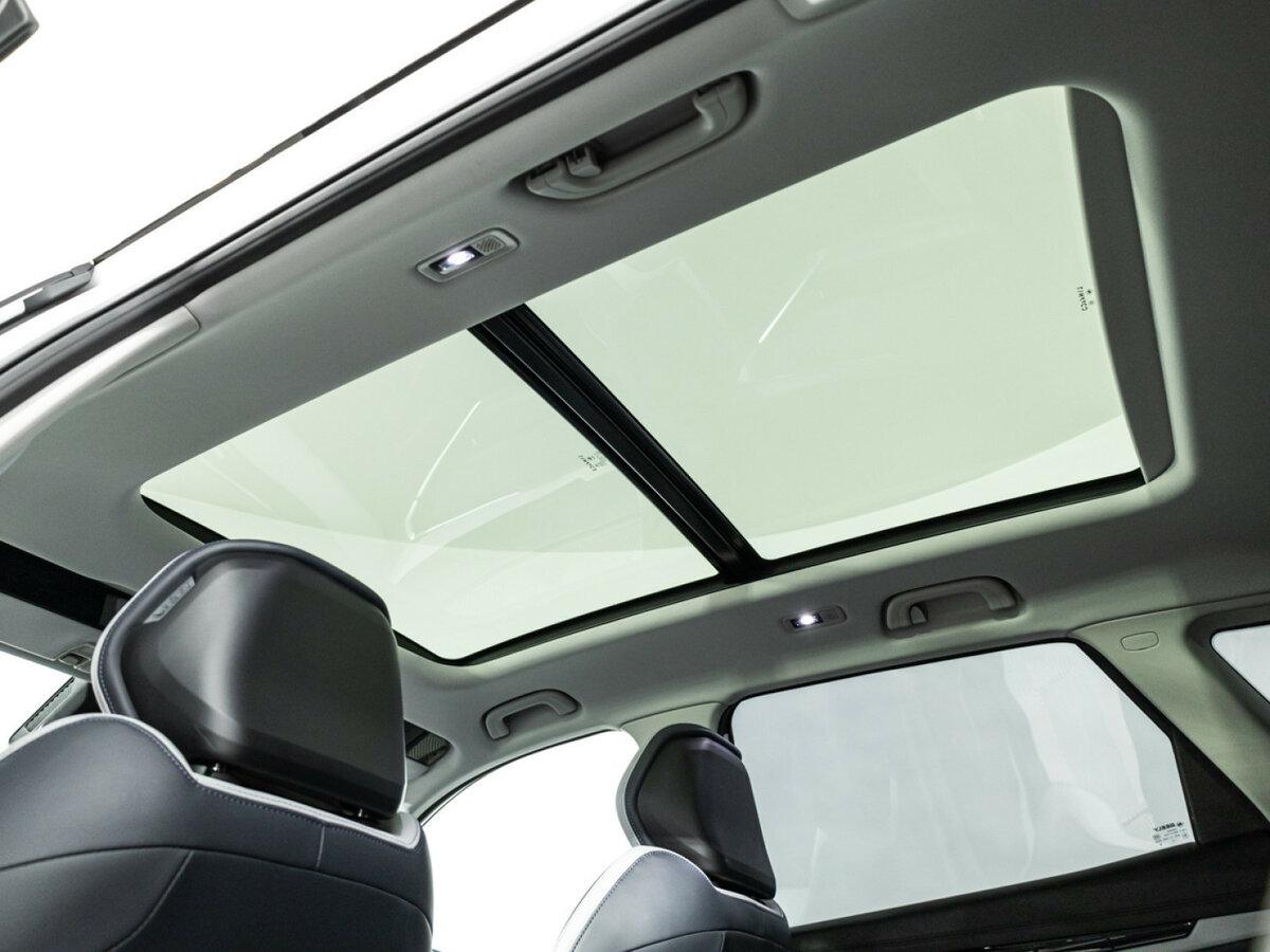 Geely Atlas с пробегом — 2024 год. Фото: #11