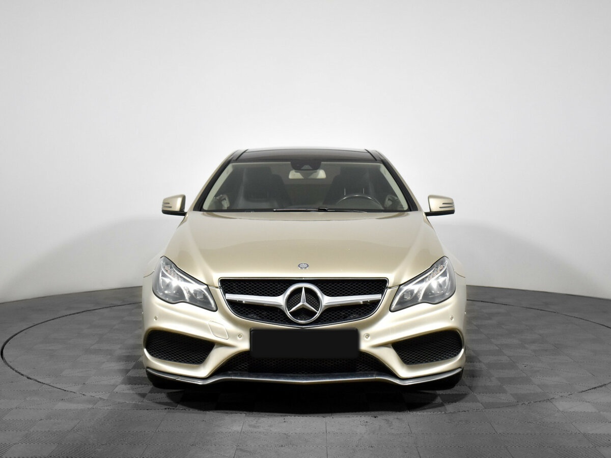 Mercedes-Benz E-Класс с пробегом — 2016 год. Фото: #1