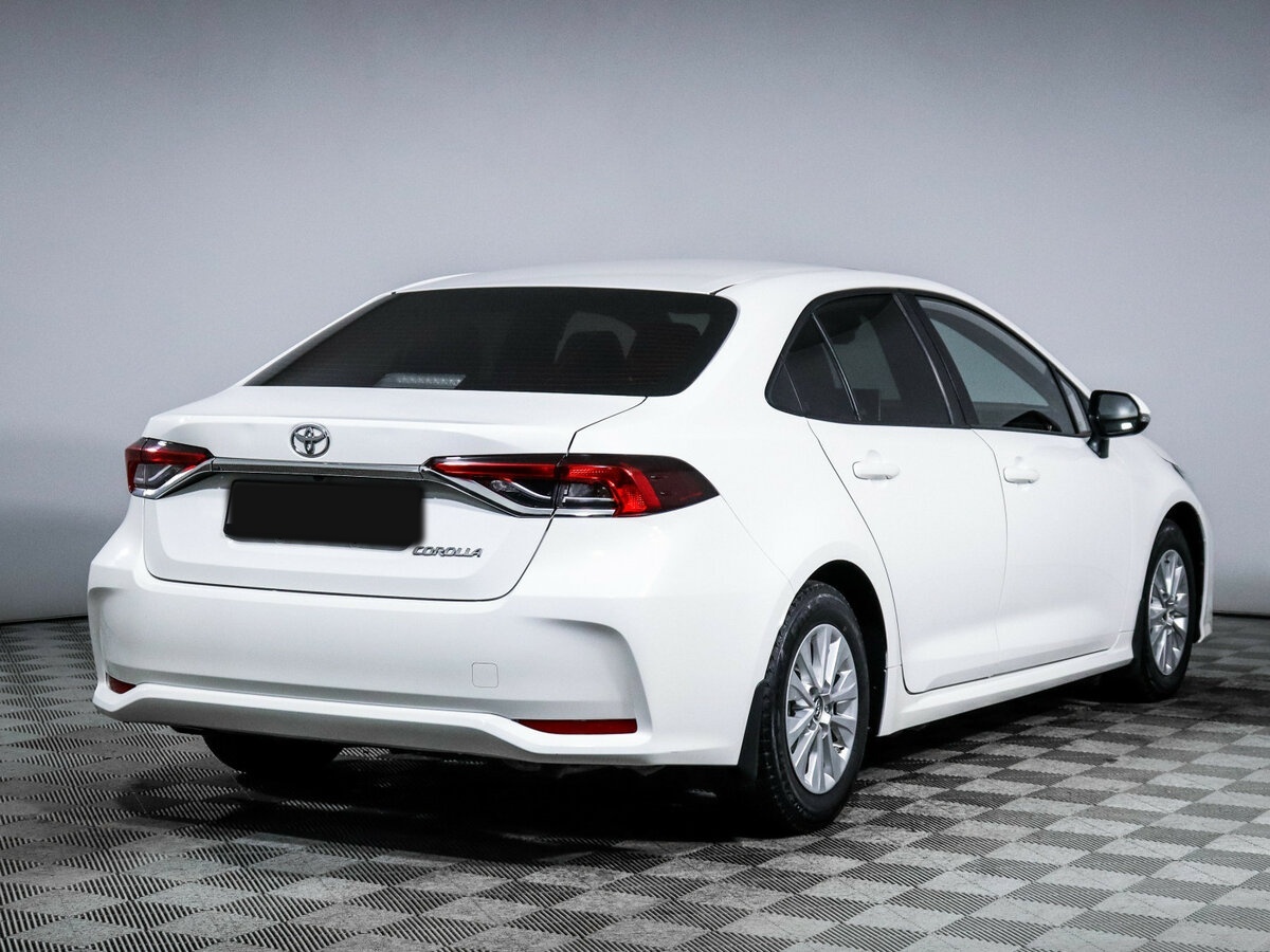 Toyota Corolla с пробегом — 2021 год. Фото: #3