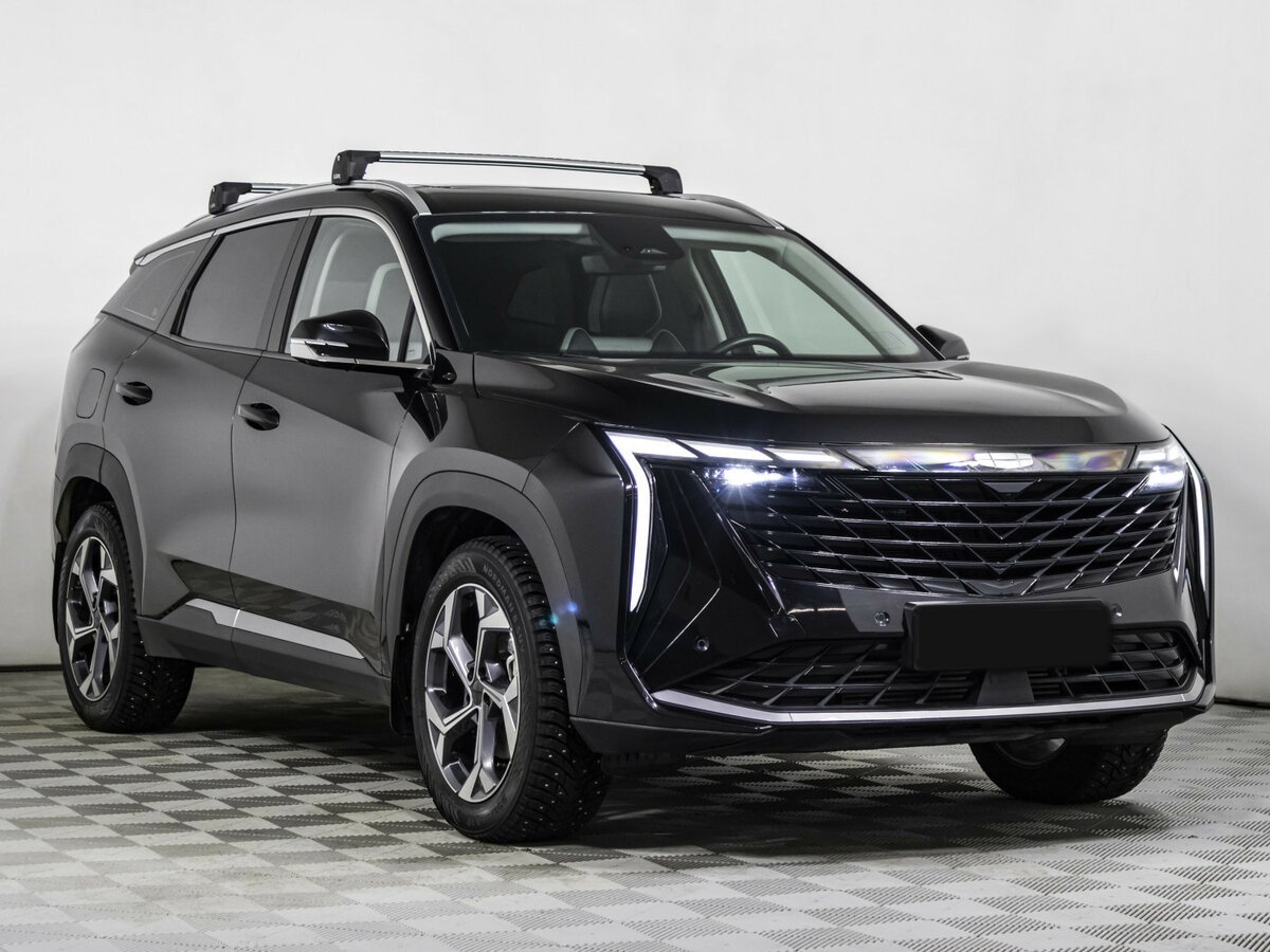 Geely Atlas с пробегом — 2024 год. Фото: #2