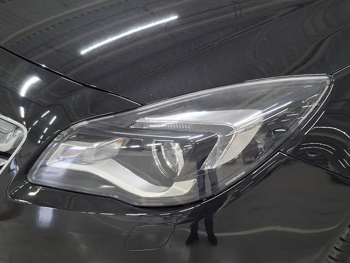 Opel Insignia с пробегом — 2013 год. Фото: #16